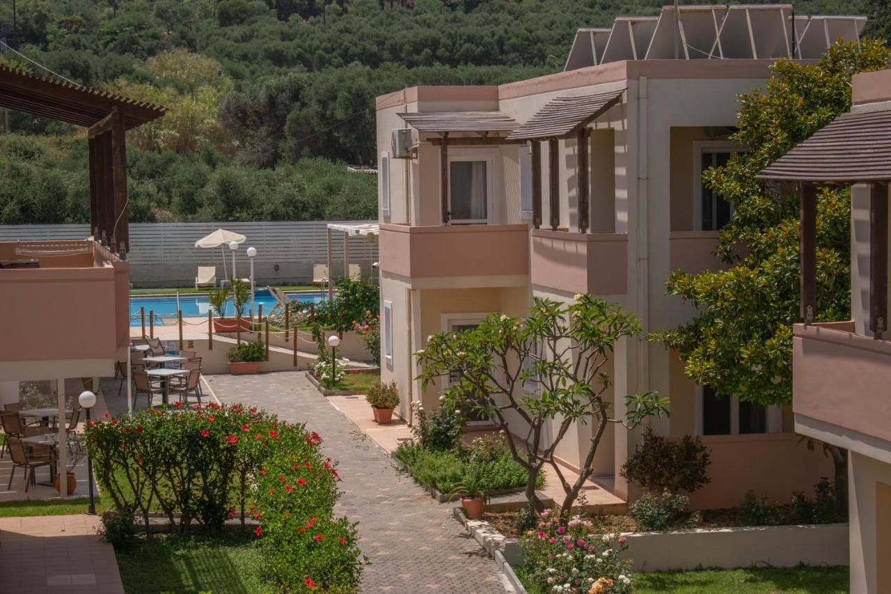 Agia Marina Evdokia Αpartments & Dimitra Village מראה חיצוני תמונה