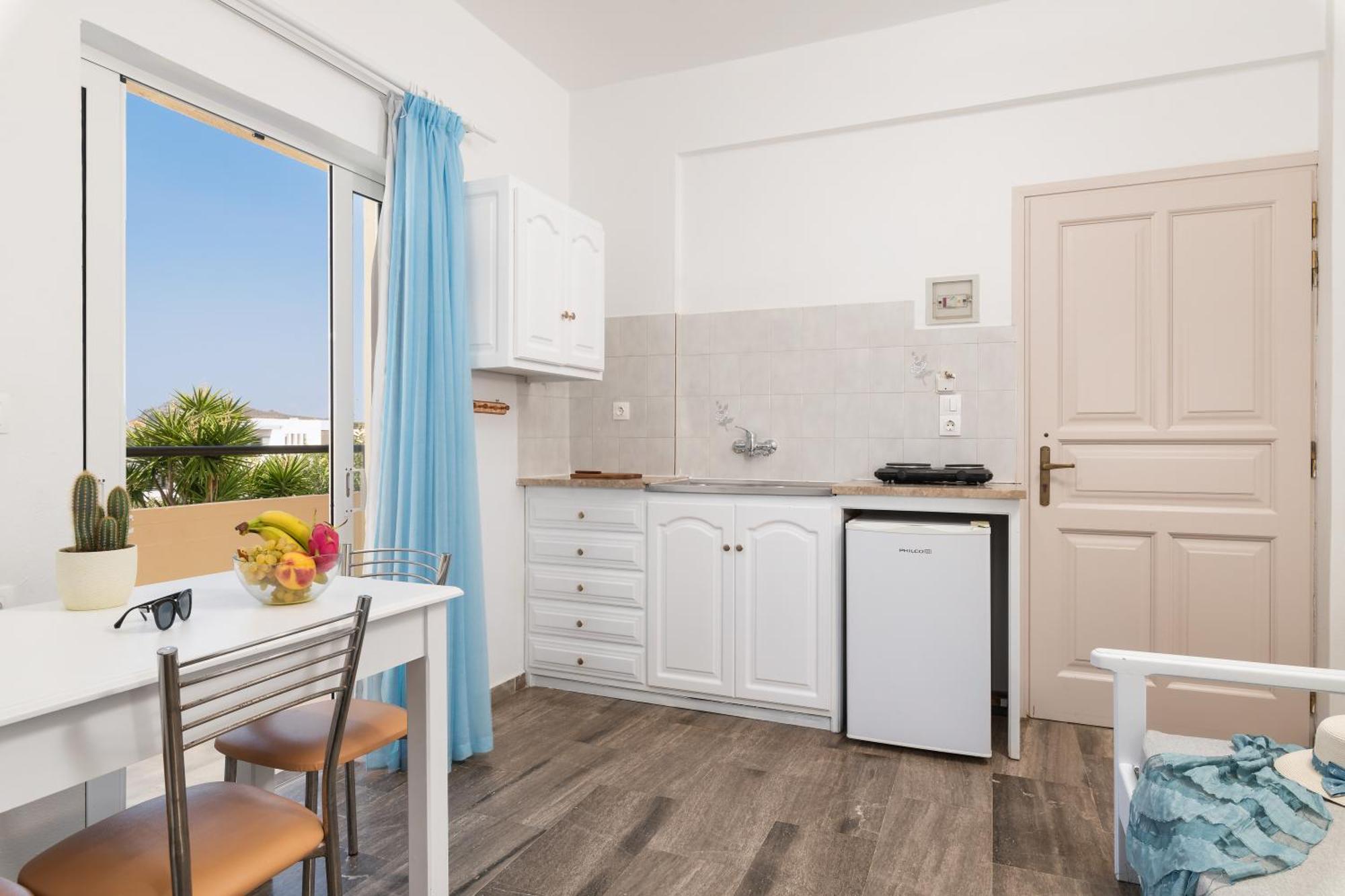 Agia Marina Evdokia Αpartments & Dimitra Village מראה חיצוני תמונה