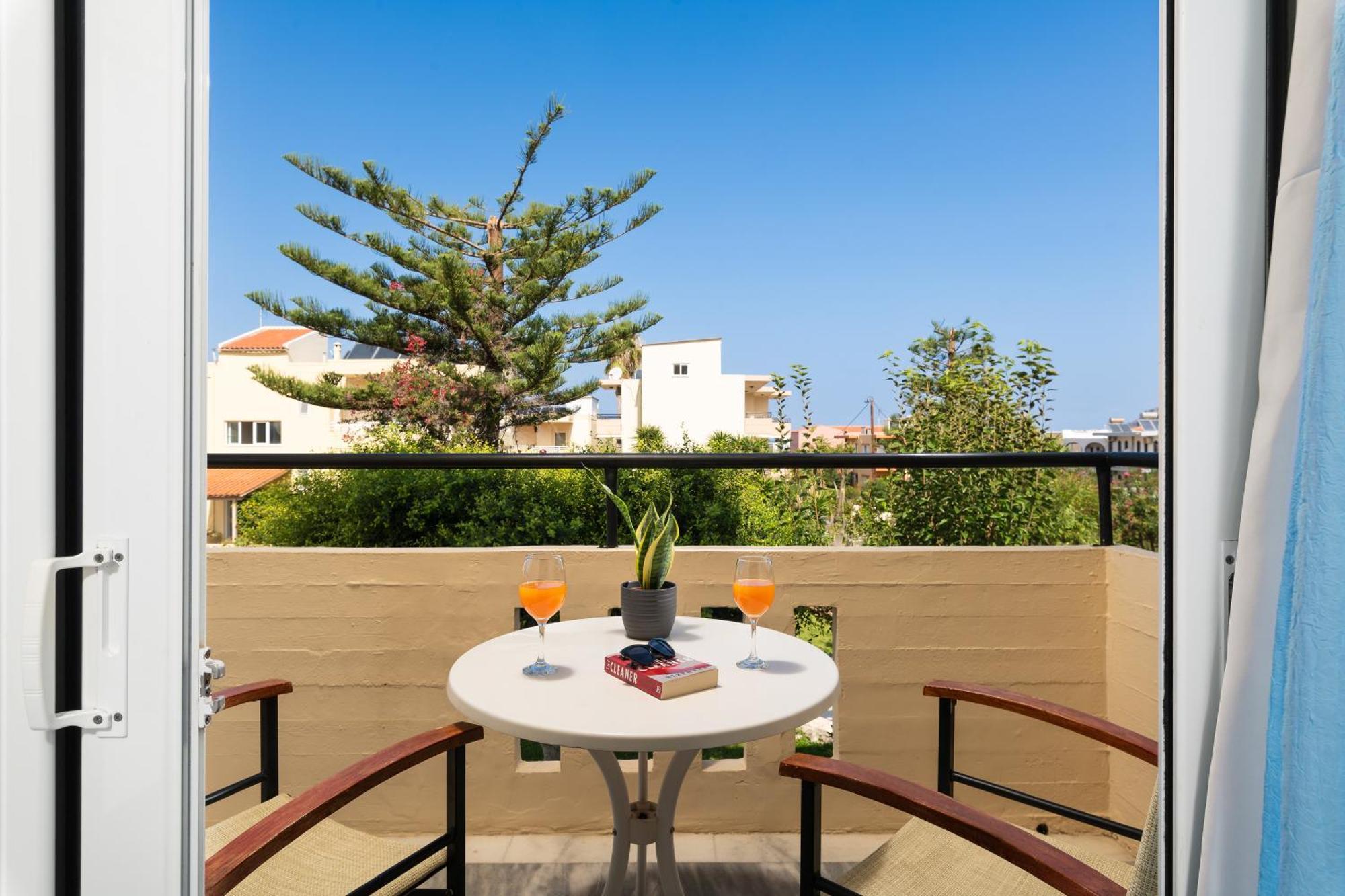 Agia Marina Evdokia Αpartments & Dimitra Village מראה חיצוני תמונה