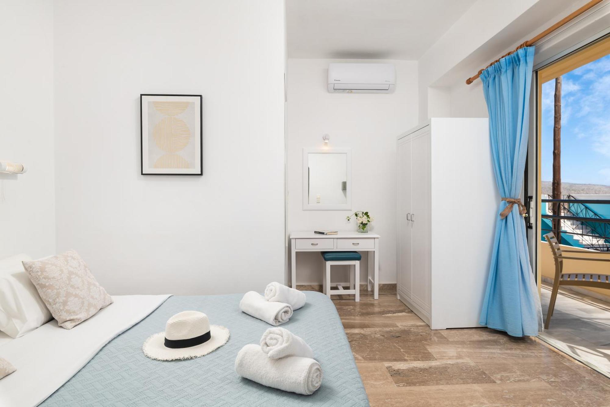 Agia Marina Evdokia Αpartments & Dimitra Village מראה חיצוני תמונה