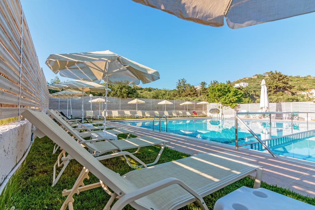 Agia Marina Evdokia Αpartments & Dimitra Village מראה חיצוני תמונה